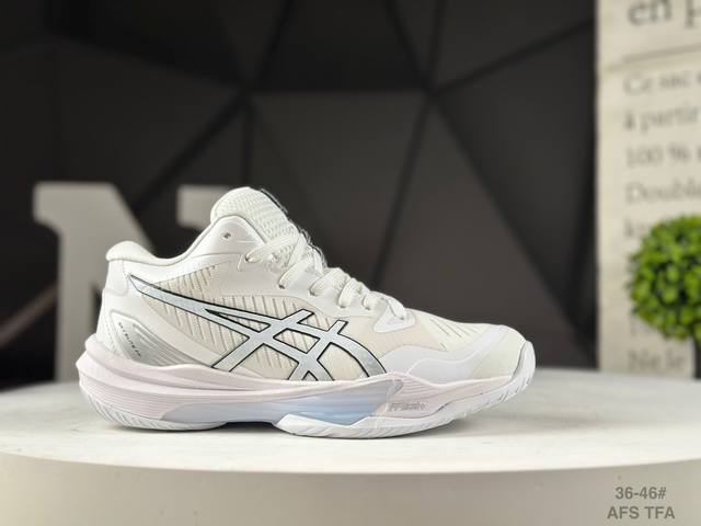 Sky Elite Ff 3 舒适百搭 中帮 排球训练鞋 男女款 黑白 一款专为排球运动员设计的高性能运动鞋。中底采用亚瑟士独家的Ff Blast+发泡材质，不