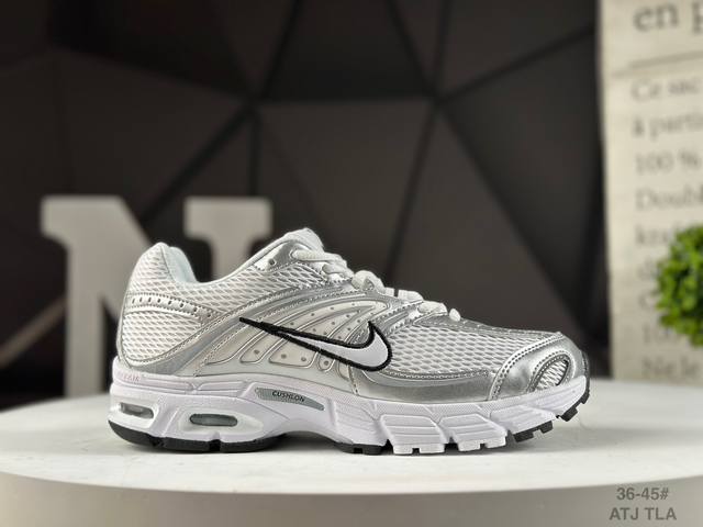 Nike Air Max Moto 2K 耐克新款复古气垫跑步鞋 货号：Hq2056-101 Atj 尺码：36-45