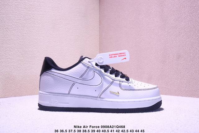 耐克 Nike Air Force 1 ’07 空军一号低帮百搭休闲运动板鞋。柔软、弹性十足的缓震性能和出色的中底设计，横跨复古与现代的外型结合，造就出风靡全球