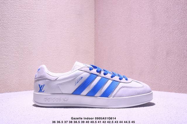 高端定制 阿迪达斯 Ad Gazelle Indoor Trainers Lv路易威登联名---白灰蓝 原厂定制长毛翻毛皮组合环保纤维革鞋面材质 内置环保海玻璃