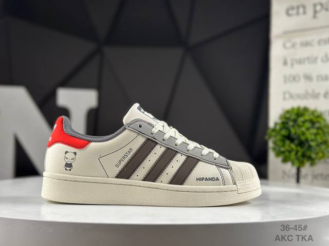 公司级 阿迪达斯 三叶草Adidas Originals Superstar 经典贝壳头系列低帮百搭休闲运动板鞋Supreme限定 货号： Qf5801 Akc
