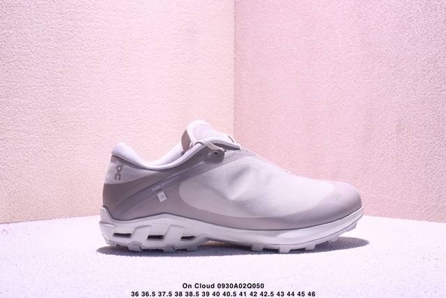 公司级On昂跑 Cloud 低帮轻量舒适多功能休闲运动鞋 采用工程飞织网布组合再生聚酯纤维鞋面材质搭载独家隐藏速度中板 镂空Cloudtec科技 泡棉缓震中底