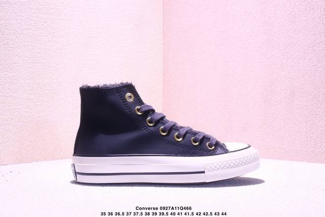 冬季新款 金扣皮加毛出货 Converse Chuck 1970S 加毛款 鞋面采用防水皮革面搭配金色鞋眼扣和毛绒内衬 双倍温暖加持 寒冷瞬时 解冻″ 经典70