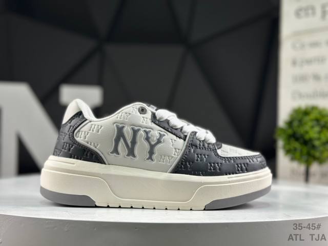 Ny美国榄球洋基队 X Mlb Chunky Runner Basic 厚底老爹厚底休闲运动慢跑鞋 采用优质轻量克重纤维移膜皮革及透气网面鞋面材质 全新独立开发