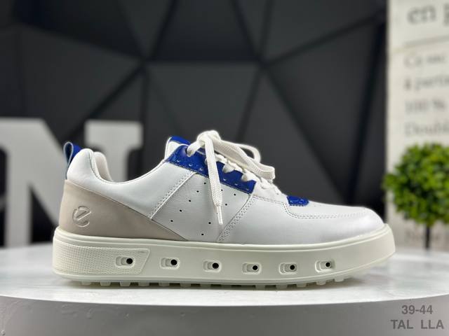 Ecco爱步 广东原版透气 配备原版三件套 防尘纸 高弹大底 全头层牛皮 新款百搭休闲款 纯手工制成 鞋面走线工整 清晰质感 原单品质 拼接运动透气网布 采用E