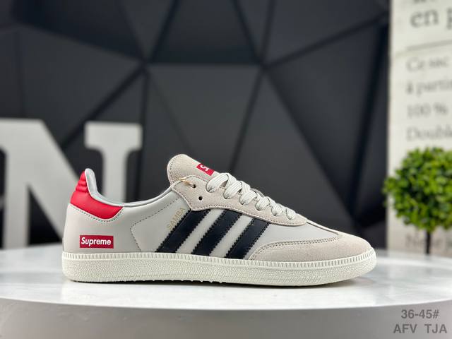 阿迪达斯 Adidas Samba Og桑巴德迅板鞋立体Samba烫金Logo 区别市场一切版本 针车走线 冲孔均为最高标准打造 后跟港宝材料定型 反口弧度完美