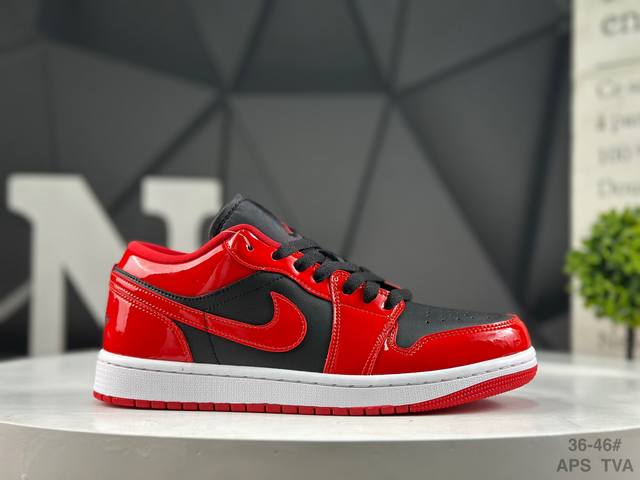 耐克 Nike Air Jordan 1 Aj1乔丹一代高帮复古文化休闲运动篮球鞋 货号：Hv4089 尺码：如图所示 Aps Tva