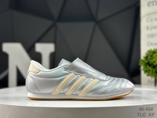 阿迪达斯 Adidas Originals Taekwondo Low White Black 跆拳道系列” 货号：Js4023 尺码：如图所示 Tlc Kf