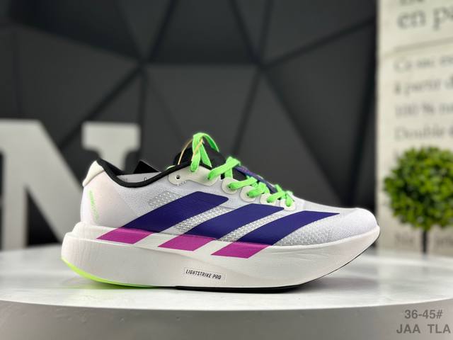 阿迪达斯 Ad Adizero Evo Sl M 阿迪超轻透气缓震跑鞋 以令人难以置信的138克重量，刷新了跑鞋轻量化的记录，阿迪在材料科学和工艺技术上的深厚积
