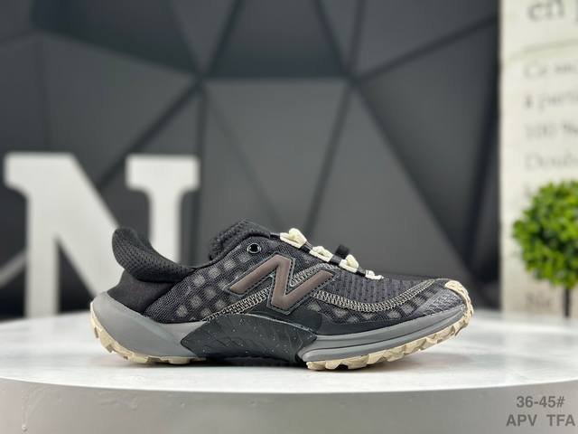 Nb New Balance Nb Mt10O 舒适时尚 减震耐磨 低帮 生活休闲鞋 New Balance Mt10O休闲鞋是一款由New Balance与日