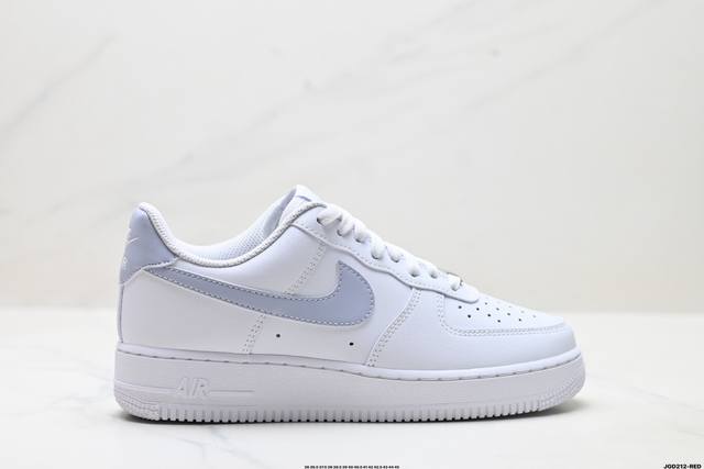 公司级Nike Air Force 1‘07 原楦头原纸板 打造纯正低帮空军版型 专注外贸渠道 全掌内置蜂窝气垫 原盒配件 原厂中底钢印、拉帮完美 货号:Fj4