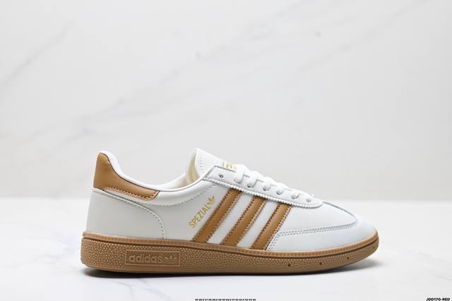 公司级Adidas Handball Spezial 阿迪达斯经典款 复古休闲板鞋 全鞋采用反毛皮制作 牛筋耐磨大底 承载青春情怀的板鞋 经典三条杠装饰鞋侧 品