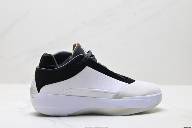 公司级Nike 耐克 Aj40男子缓震耐磨篮球鞋秋季新款实战训练运动鞋Hm9932 穿上 Air Jordan 40 pf “Blue Suede” 男子篮球鞋