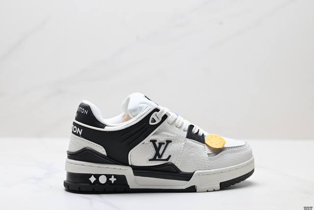 真标Louis Vuitton Trainer Sneaker Low 全新 Lv 路易威登 休闲运动文化百搭板鞋 尺码:36-45 Id:Jzd129-Rzr