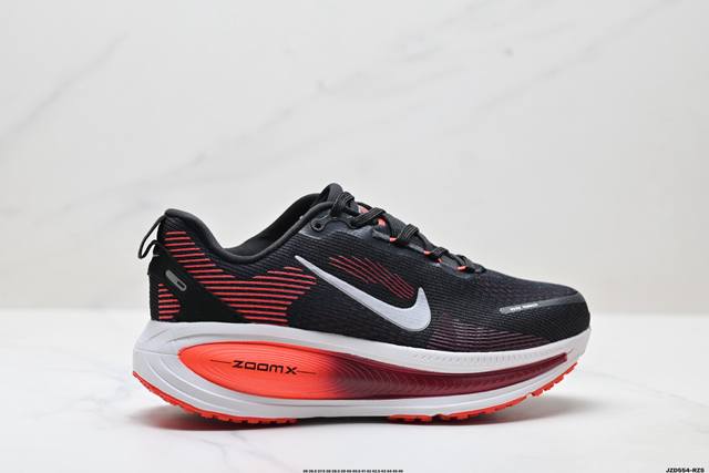 公司级Nike Vomero 18 耐克 舒适减震防滑 低帮跑步鞋 全掌Reactx泡绵中底 前掌和后跟还配备了Air Zoom气垫单元 据说跑起来更快更舒适哦