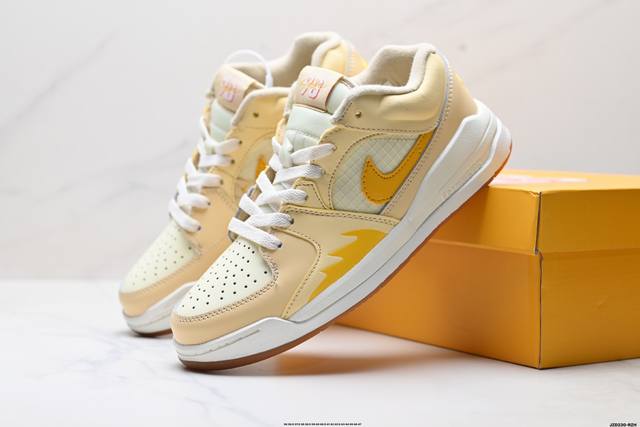 公司级Nike Air Jordan Stadium 90 耐克 缓震防滑休闲运动板鞋 充满了对Tinkerhathield 原创设计的致敬 包括中足网状面板