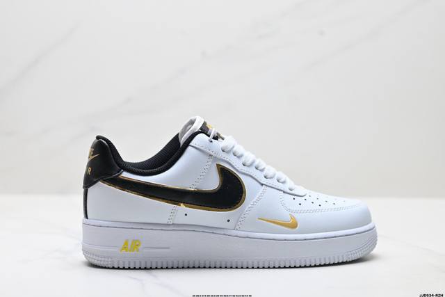 真标耐克Nike Air Force 1’07空军一号低帮百搭休闲运动板鞋。柔软、弹性十足的缓震性能和出色的中底设计，横跨复古与现代的外型结合，造就出风靡全球三