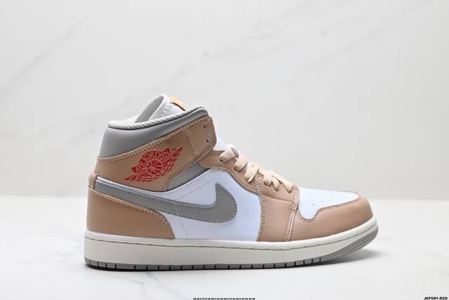 公司级Nike Air Jordan 1 Retro Mid Aj1乔丹一代中帮经典复古文化休闲运动篮球鞋 货号:Dq8426- 尺码:36 36.5 37.5