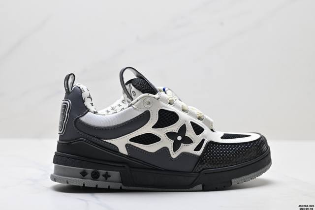 公司级Louis Vuitton Trainer Sneaker Low 路易威登 休闲运动文化百搭板鞋 舒适防滑底和百搭性霸屏整个时尚娱乐圈 细节调整完美主义