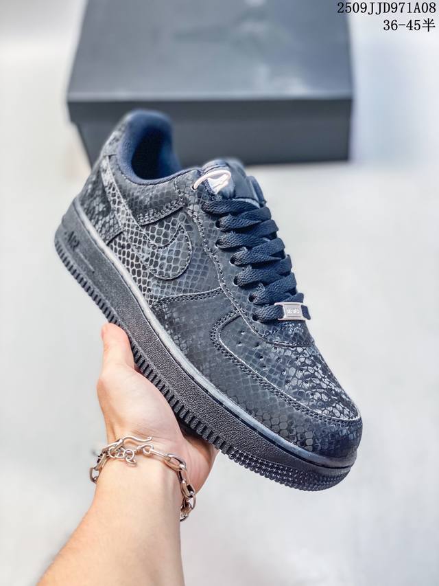 公司级带半码 海外限量发售！公司级Nike Air Force 1 '07 Low 空军一号 低帮 运动鞋 休闲鞋 折边针车 工艺难度大 原楦头原纸板 原装鞋盒