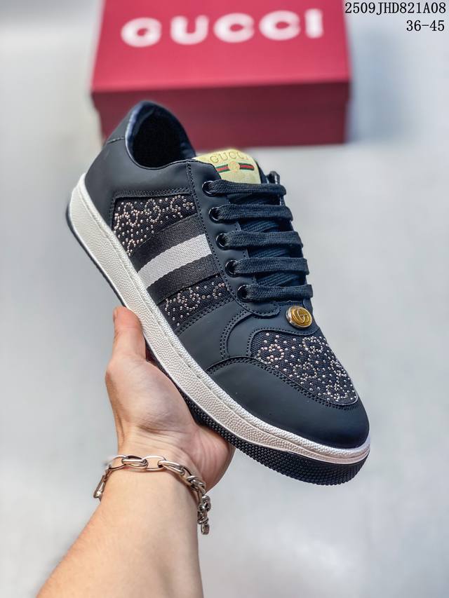帝王版 古驰男女鞋 Gucci Screener系列做旧脏脏鞋 时尚厚底增高复古板鞋潮运动鞋，复古学院风款式与融入怀旧运动服风格的面料风靡数十年，不同风格演绎出