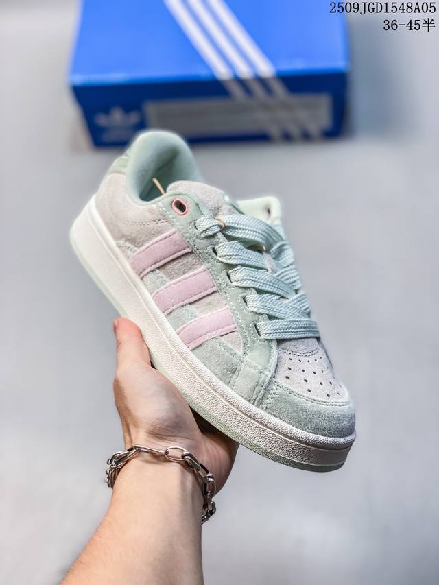 公司级真标带半码！ 阿迪达斯 Adidas Campus 00S 拼色 复古潮流休闲面包板鞋， 生生不息的经典之作，短绒麂皮面料，质感满满。加厚了中底，提供出色