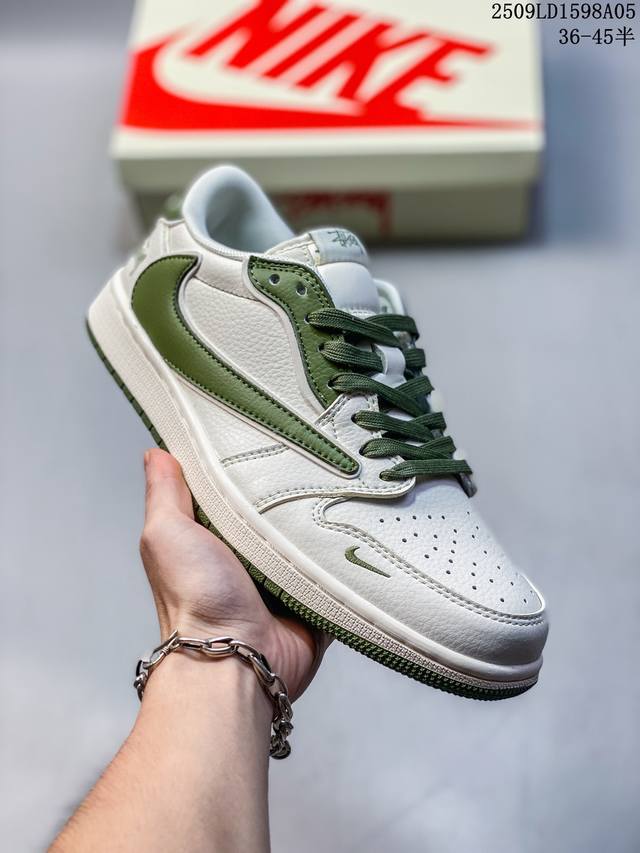 海外爆款限量发售！公司级 Travis Scott X Fragment Design X Jordan Air Jordan 1 Low Og Sp Supr