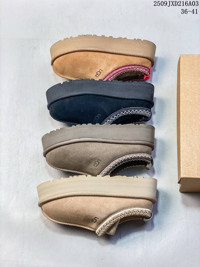 新货#Ugg 塔茨系列加厚款 穆勒风包头5Cm半拖鞋 民族风秋冬雪地靴 羊皮毛一体高品质 保暖锁热 采用Tpu模压定型翻毛皮鞋面材质 内嵌人造卷曲羊毛毛绒里衬和