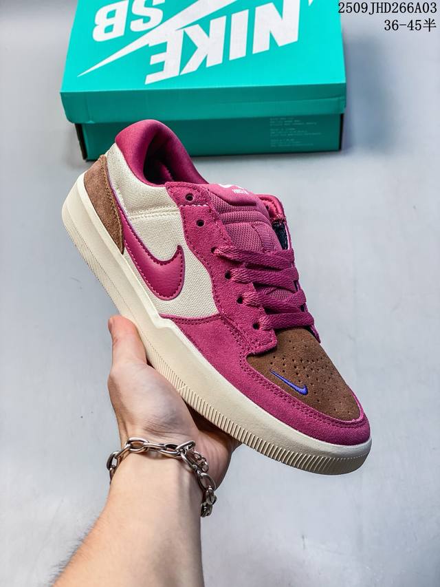 Nike Sb Force 58 Fs-草莓熊 硫化杯底 原楦版型 独家私模 融入打孔设计 独家独立真半码 35.5起 帆布和麂皮绒面制成 浓浓复古年而不腻 经