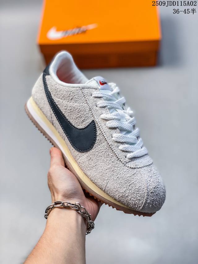 耐克Nike Classic Cortez 全新配色经典阿甘休闲跑步鞋 货号：Fj2530 001 码数：36 36.5 37.5 38 38.5 39 40