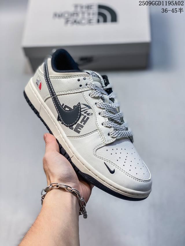 公司级带半码 耐克 Nike Sb Dunk Low pro 男女款运动鞋复古板鞋。采用柔软织物鞋面，经久耐穿，塑就如元年款 Dunk 般的复古质感。鞋头透气孔