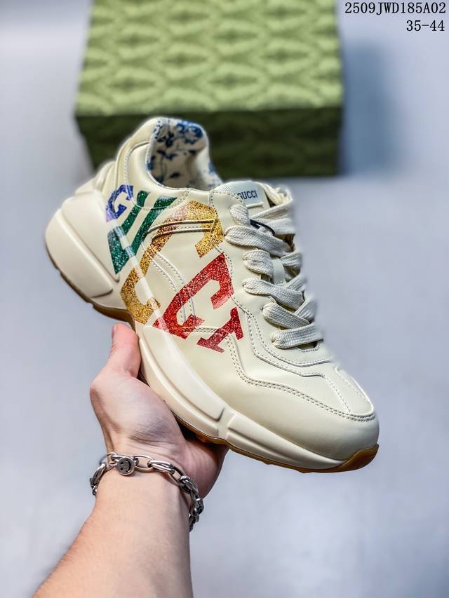 高奢品牌Gucci古驰 Rhyton Vintage Trainer Sneaker 皮革角状复古慢跑鞋630607 Drw00 9522 码数：35 36 3