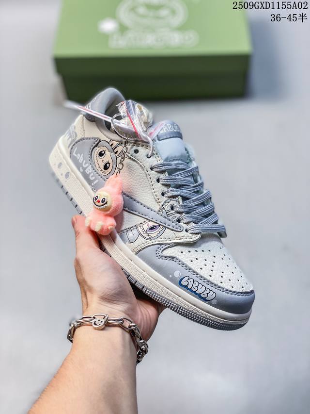 公司级Nike Air Jordan 1 X Travis Scott Aj1倒勾 乔一倒钩 ‘Diy’定制 耐克 低帮文化篮球鞋 完美品质出货 细节如图所示