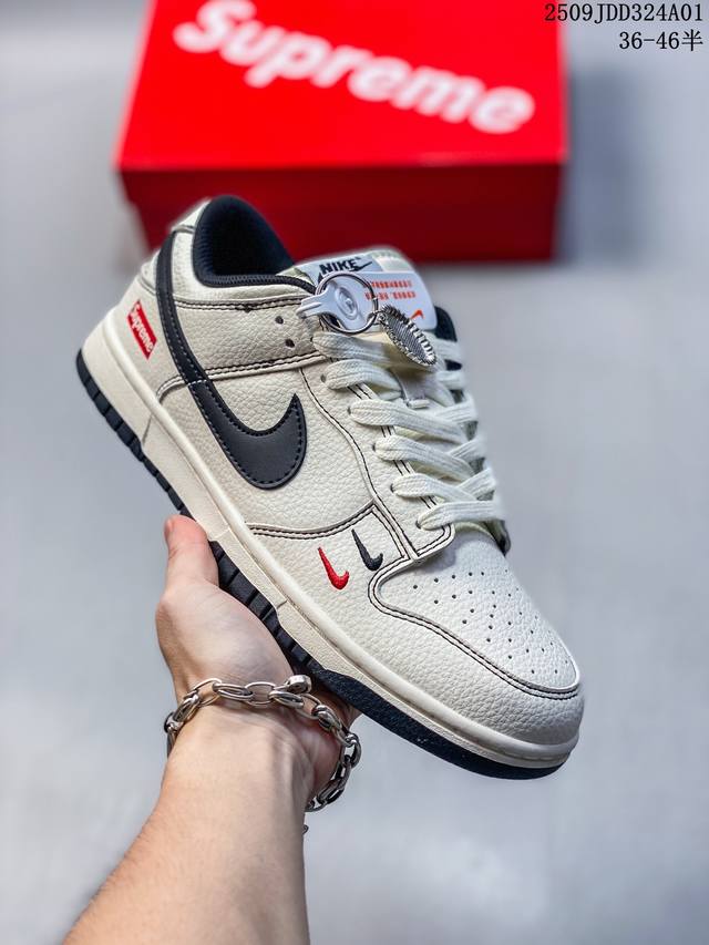 真标 耐克 Nike Sb Dunk Low pro 男女款运动鞋复古板鞋。采用柔软织物鞋面，经久耐穿，塑就如元年款 Dunk 般的复古质感。鞋头透气孔，搭配鞋