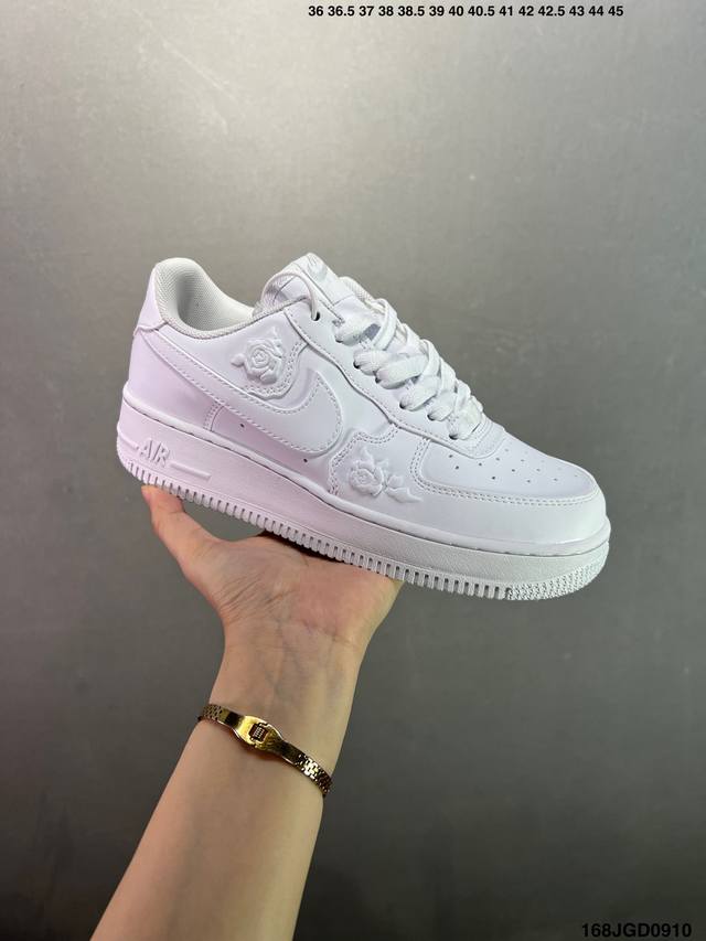 Nike Air Force 1 ‘07 空军一号低帮休闲板鞋 进口牛筋布 原楦头原纸板 纯正空军版型 定制鞋盒 全掌内置全掌气垫 原厂中底钢印 拉帮完美 货号