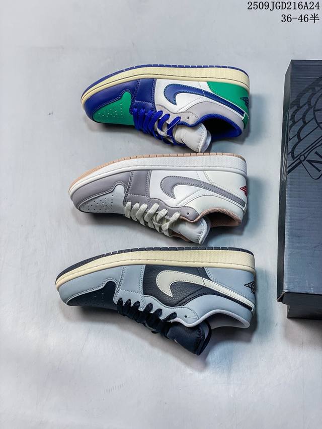 公司级带半码 Nike Air Jordan 1 Low Aj1乔1低帮休闲板鞋 同步官方配色 头层皮打造 正确满胶鞋垫 四线拉帮 原厂织唛标 鞋舌高弹海绵填充