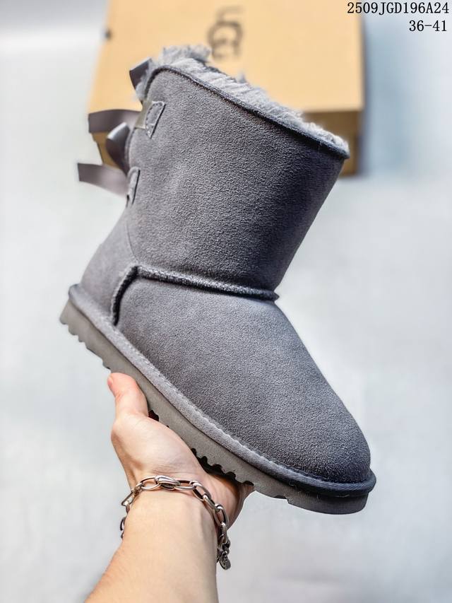 防水版 Ugg 6109 经典秋冬羊皮毛一体雪地靴 全鞋采用Zp同厂 隆丰A级澳洲进口羊皮毛一体 品牌代工厂p生产线 完全遵循Zp工艺流程 代工厂p原厂版师 秉