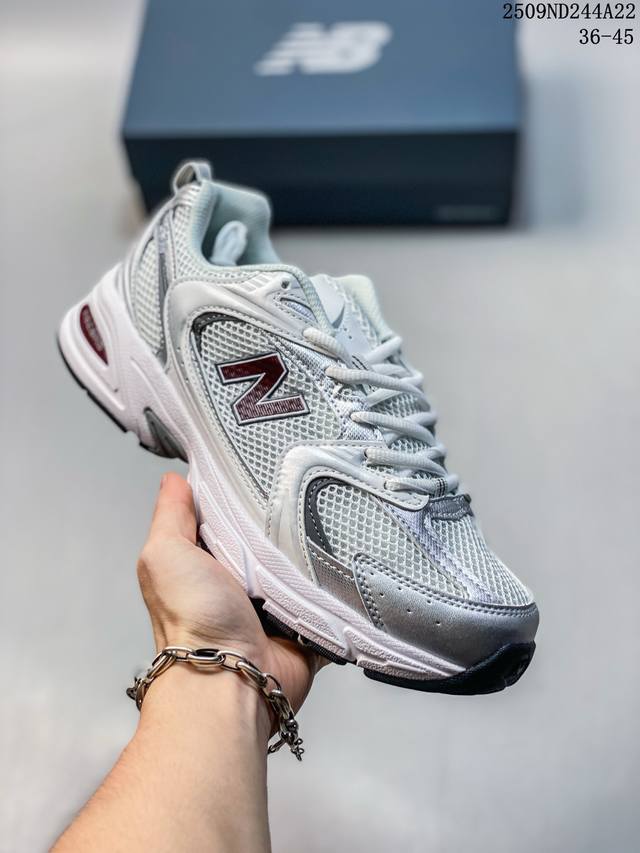 特价原 元真标带半码新百伦New Balance Mr530Ab 系列 楦型材料做工全面提升 目前市售最高天花板品质 尺码：36 37 37.5 38 38.5