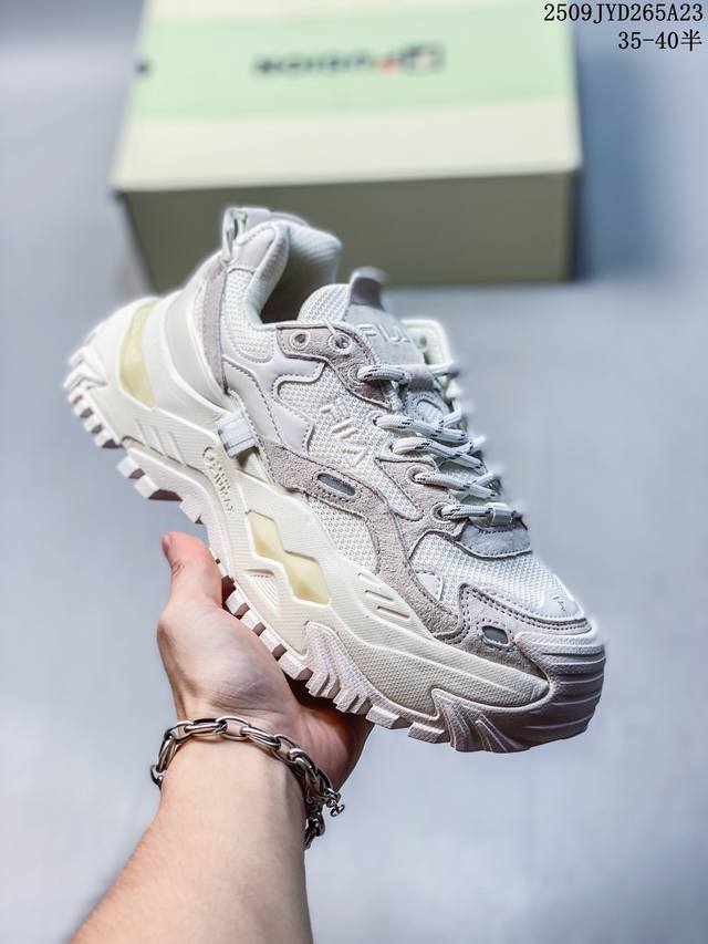 Fila Fusion斐乐潮牌 Bianco 硬糖 鹦鹉配色 时尚休闲百搭 低帮 老爹鞋 女款 水青色 尺码：见图 编码：09Jyd265A23
