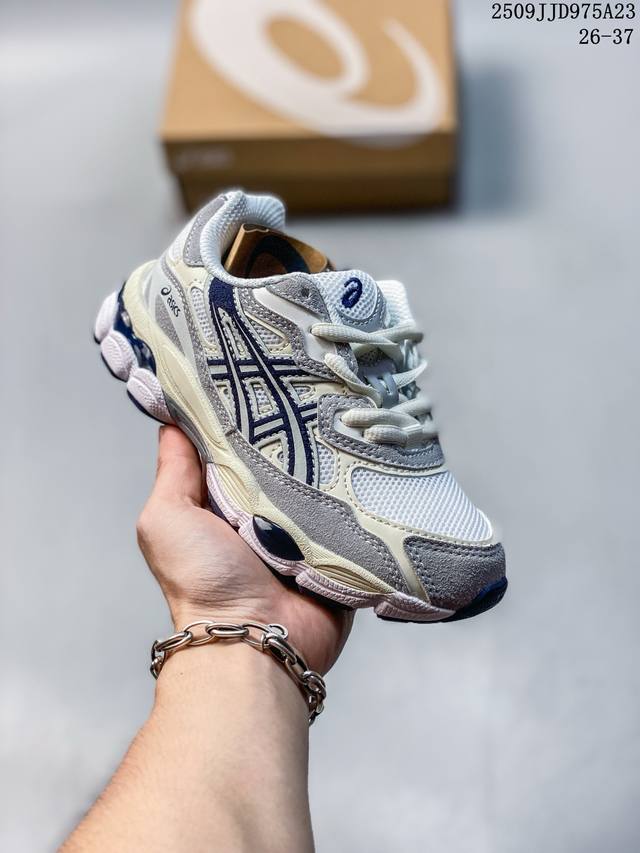 公司级Asics Gel-Nyc 亚瑟士 透气网眼鞋面 配合部分合成革材质 采用全新Ahar+橡胶材质 更加耐磨 货号: 1A789-102 尺码：如图 编码：