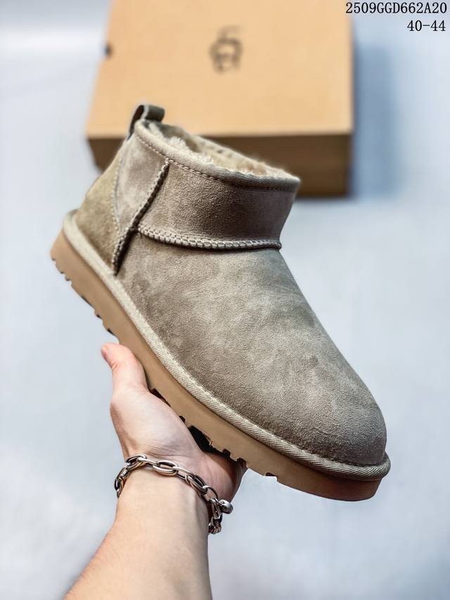 Ugg 1116109 Classic Ultra Mini 冬季加毛保暖雪地靴 皮毛一体短靴 码数：如图 编号：09Ggd662A20