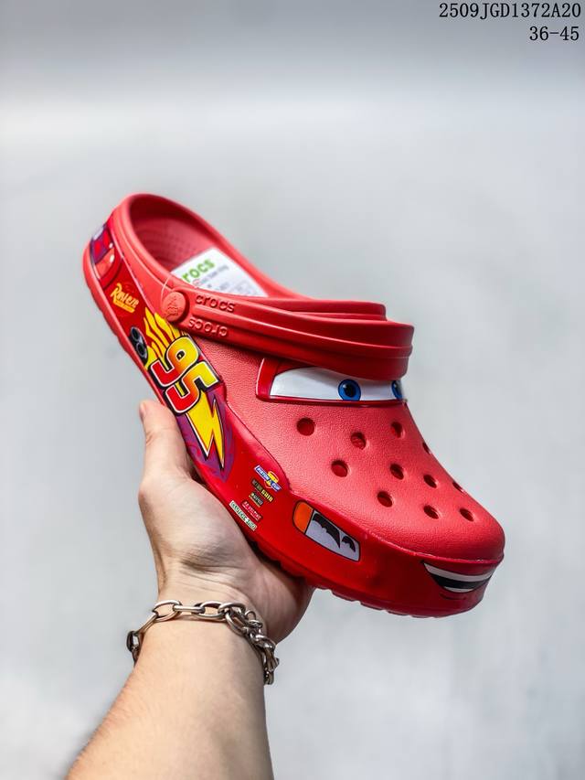 Crocs 卡骆驰 男女鞋原环保材料，全新开发双层超轻95% 注塑 Eva塑料上下层组合模具,5%泡沫塑料发泡缓震物料，明显外增高7.0Cm厘米效果风靡全球的四