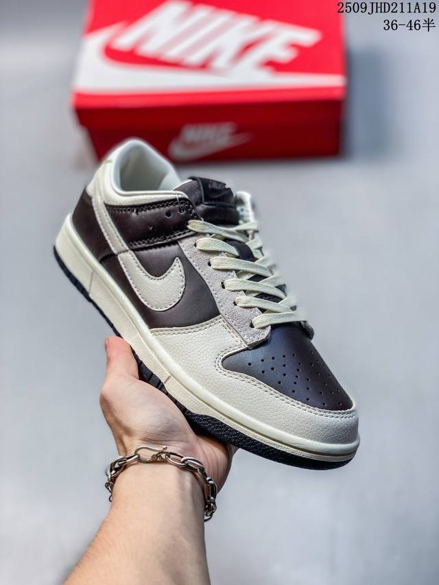 公司级带半码 耐克Nike Sb Dunk Low Sb 系列扣篮系列复古低帮休闲运动滑板板鞋。采用脚感柔软舒适Zoomair气垫，有效吸 收滑板等极限运动在落