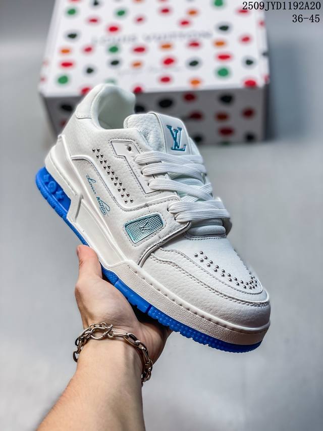 全新Lv 钻石路易威登Louis Vuitton Trainer Sneaker Low休闲运动文化百搭板鞋 ！ 编码：01Jld368A06 Size:36～