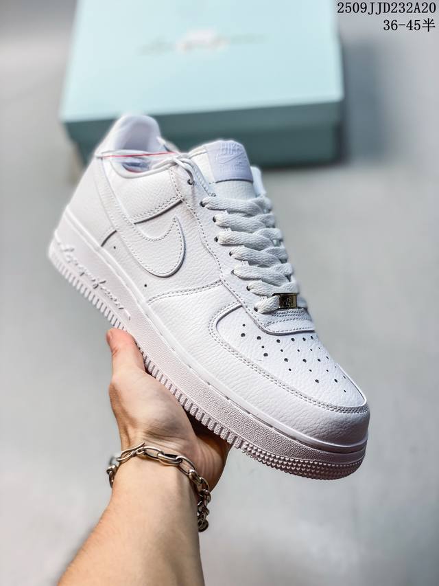 公司级 Nike Air Force 1 ‘07 空军一号低帮休闲板鞋 进口牛筋布 原楦头原纸板 纯正空军版型 定制鞋盒 全掌内置全掌气垫 原厂中底钢印 拉帮完