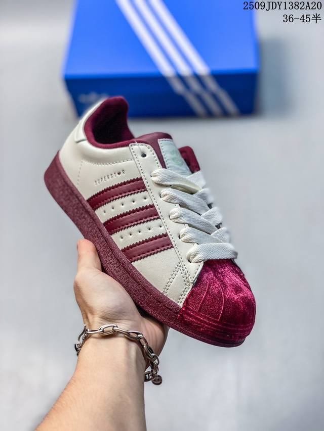 阿迪达斯 Adidas Originals Gazelle Indoor 贝壳头 三叶草休闲防滑耐磨低帮板鞋 鞋头出色设计 塑就出众贴合感 稳固的后跟贴合足部曲