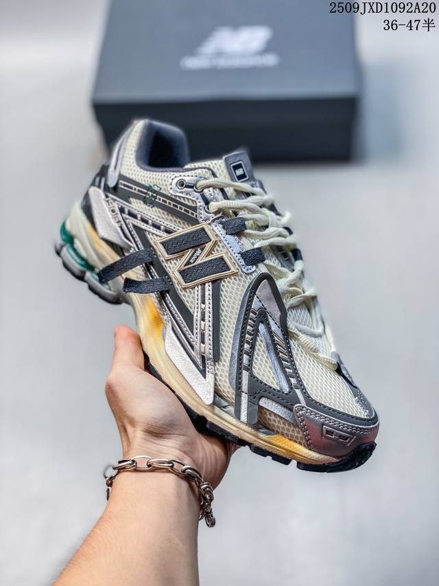 New Balance Nb 6复古单品 公司级#近两年来，要说人气最高的球鞋品牌相信 New Balance 一定是其中之一。无论是重磅联名，还是亮眼配色，都
