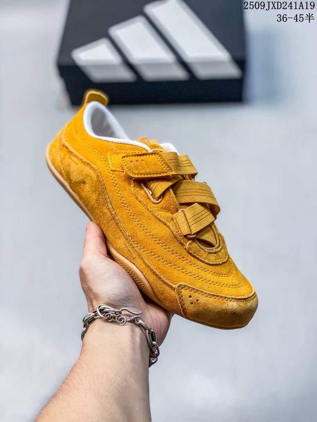 滔搏Adidas阿迪达斯女子Urban Reveriefos运动训练休闲鞋Jq9390 尺码：如图 编码：09Jxd241A19
