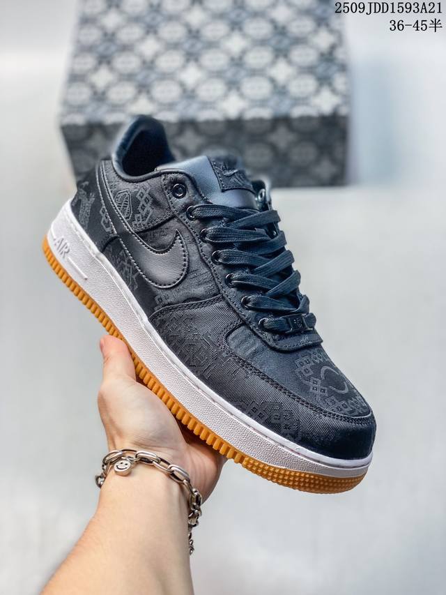 公司级 Nike Air Force 1 ‘07 空军一号低帮休闲板鞋 进口牛筋布 原楦头原纸板 纯正空军版型 定制鞋盒 全掌内置全掌气垫 原厂中底钢印 拉帮完