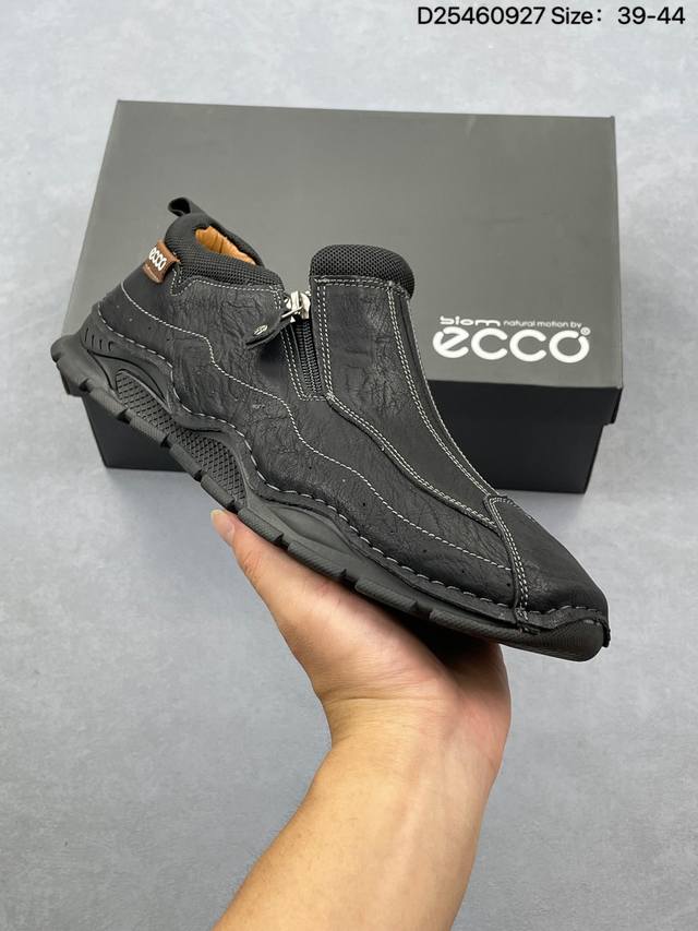 Ecco爱步 小红书爆款 新款百搭休闲款 Ecco 爱步男士跑步鞋休闲鞋透气轻质系带轻便运动鞋 货号：6801 尺码：39-44 编号:D25460927